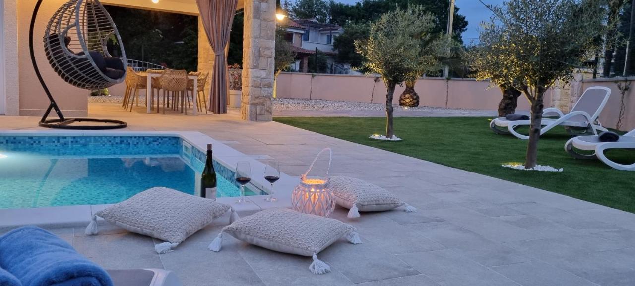 Villa Lukas&ana S Bazenom,djecjim Igralistem
