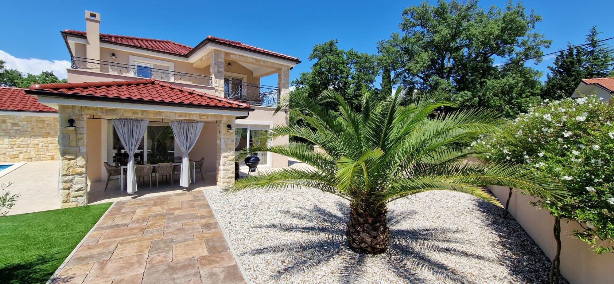 Villa Lukas&ana S Bazenom,djecjim Igralistem Pinezici (Krk)