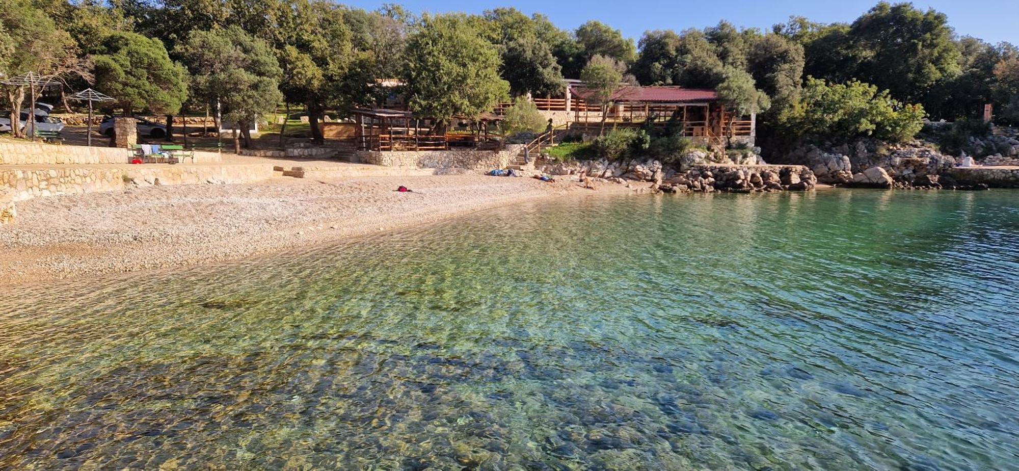 Lukas&ana S Bazenom,djecjim Igralistem Villa Pinezici (Krk)